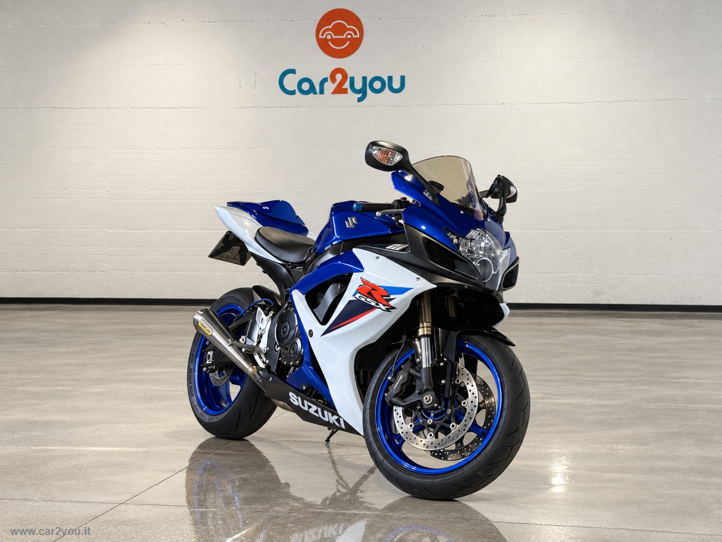 SUZUKI 