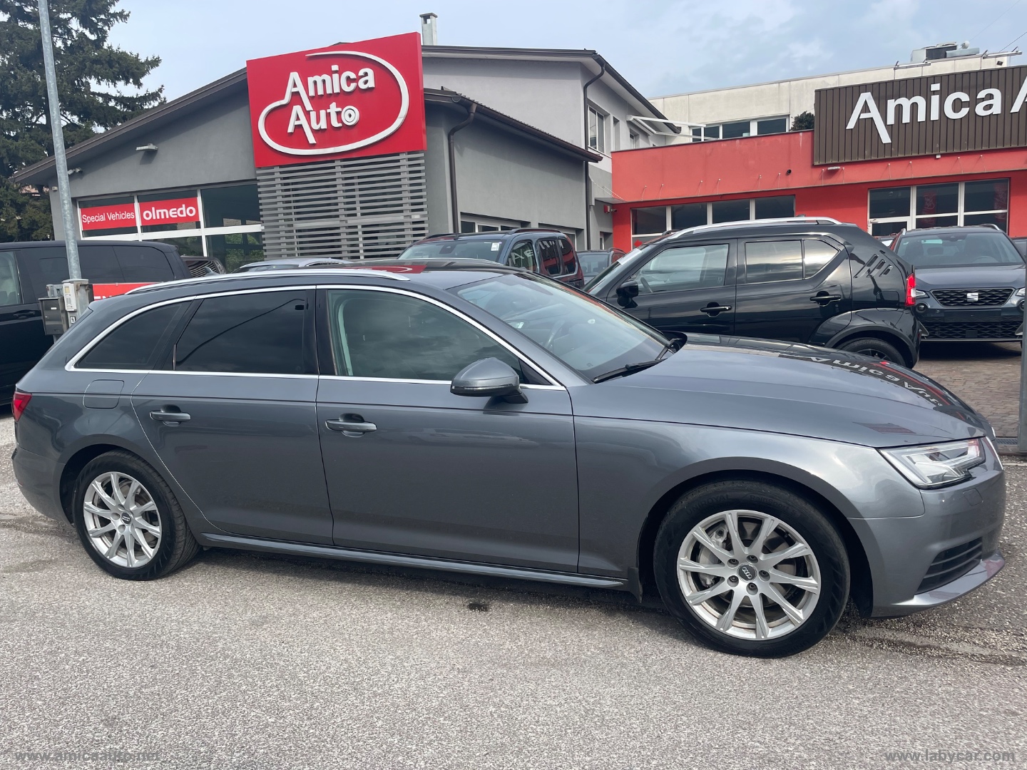 AUDI A4