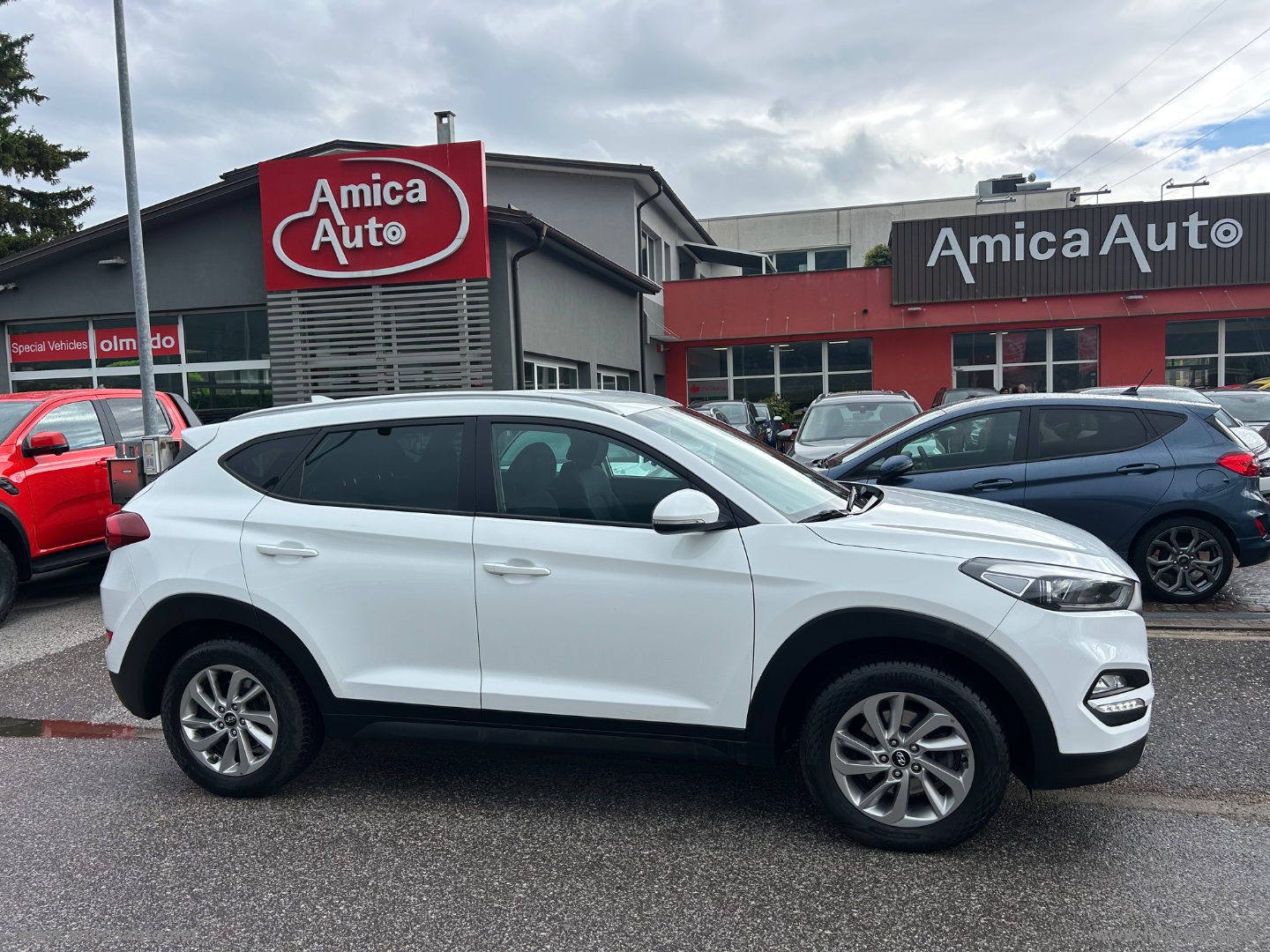 HYUNDAI Tucson