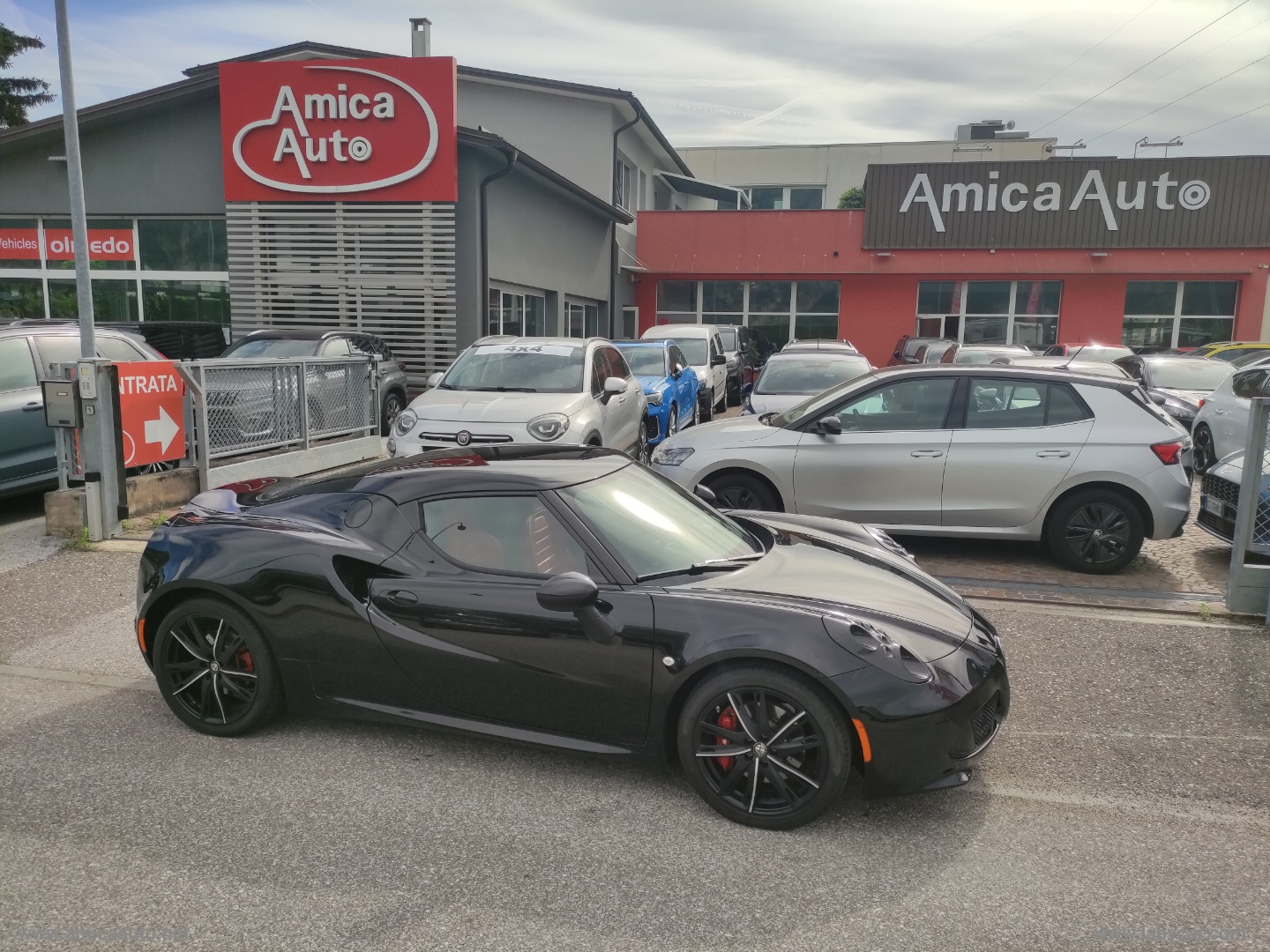 ALFA ROMEO 4C