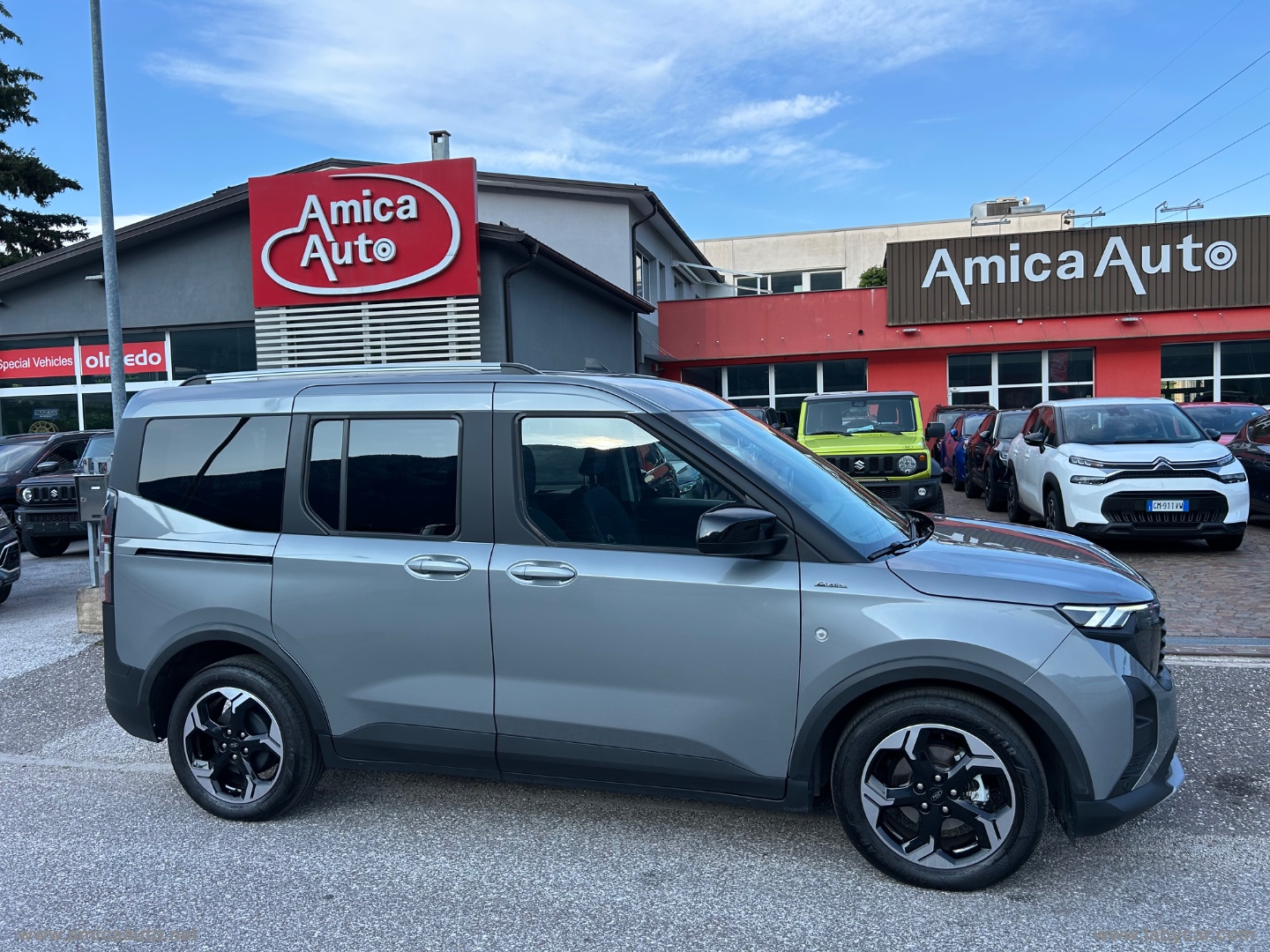FORD Tourneo Courier 1.0 EcoBoost Pow. Active                                                        