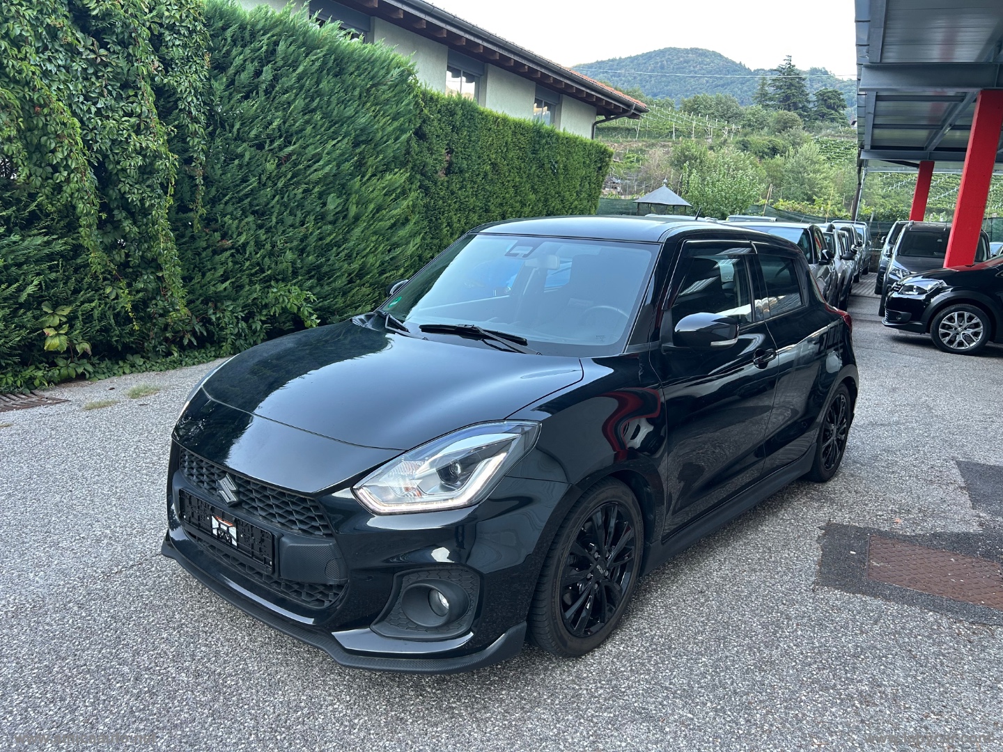 SUZUKI Swift
