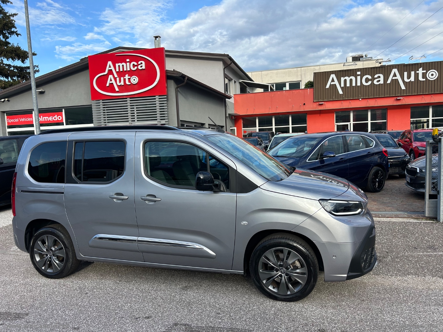 TOYOTA Proace City Verso 1.5D 130CV Short Lux.                                                        