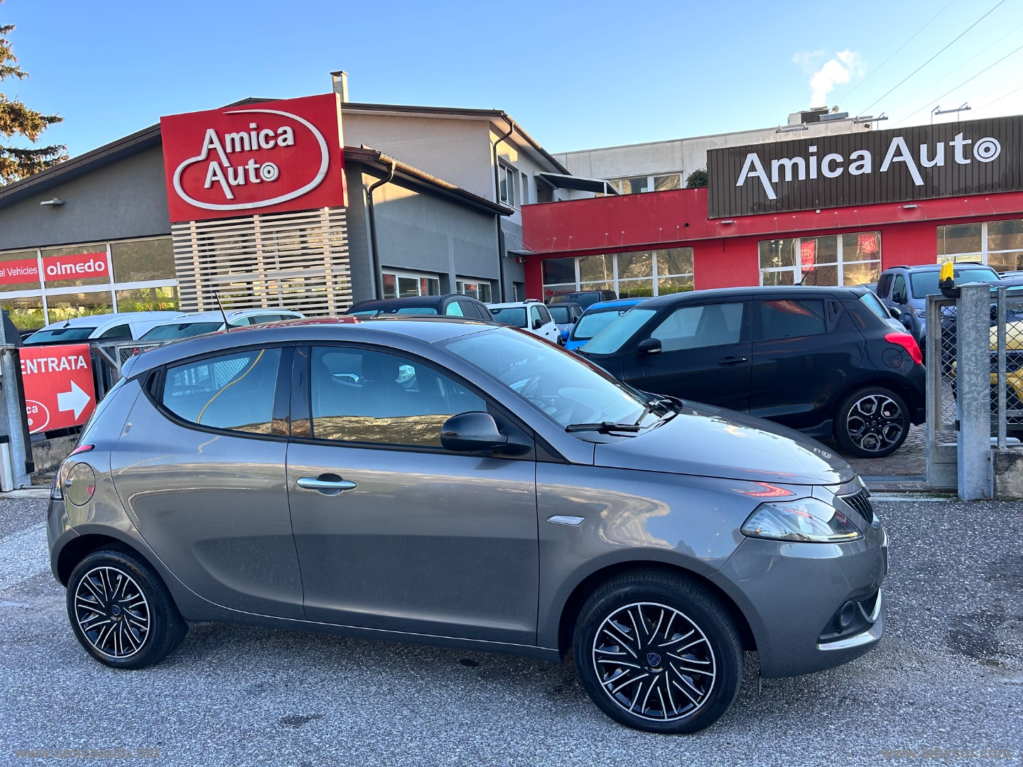 LANCIA Ypsilon