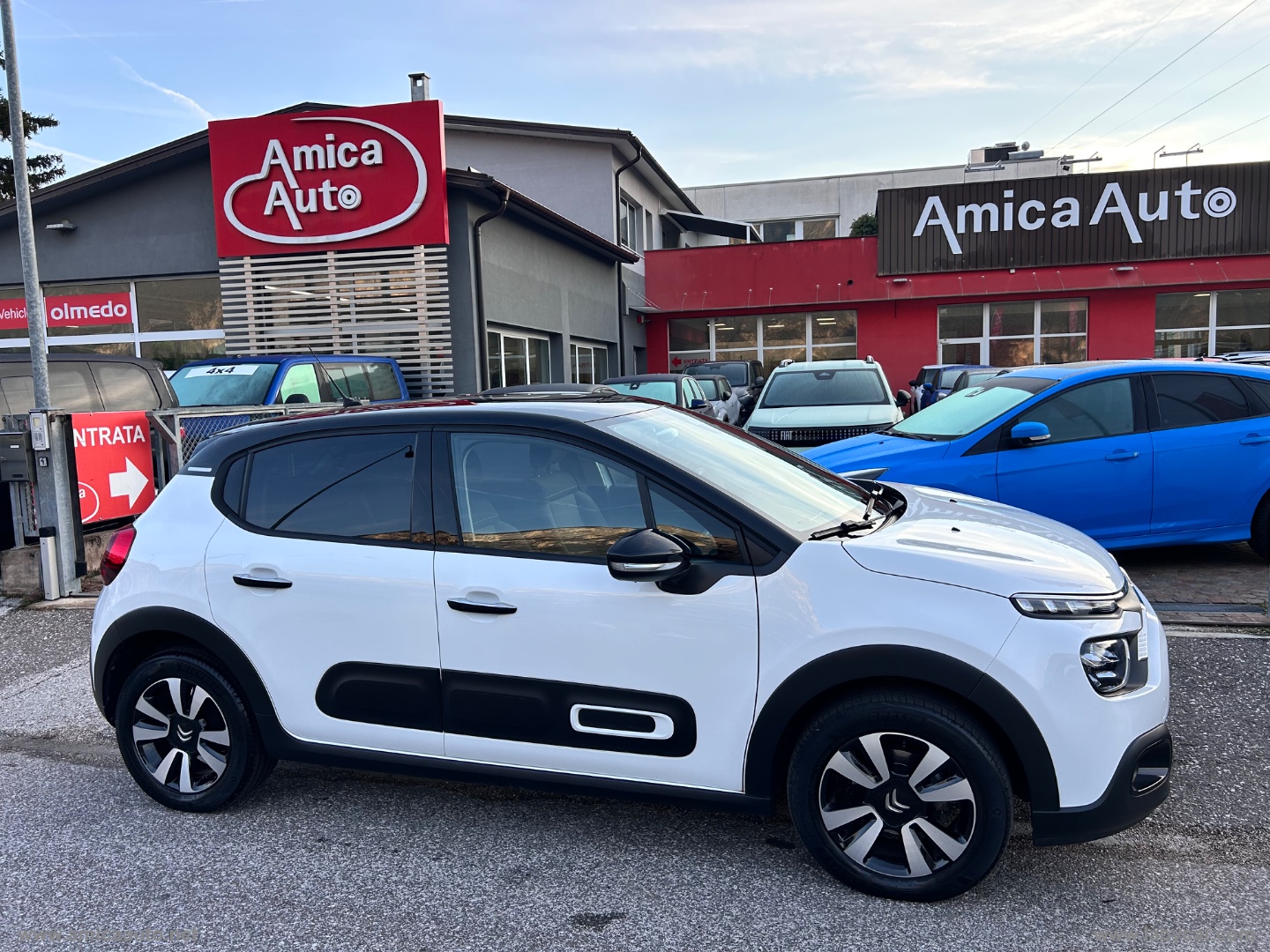 CITROEN C3 PureTech 83 S&S Shine VERNICE BICOLORE TETTO NERO                            