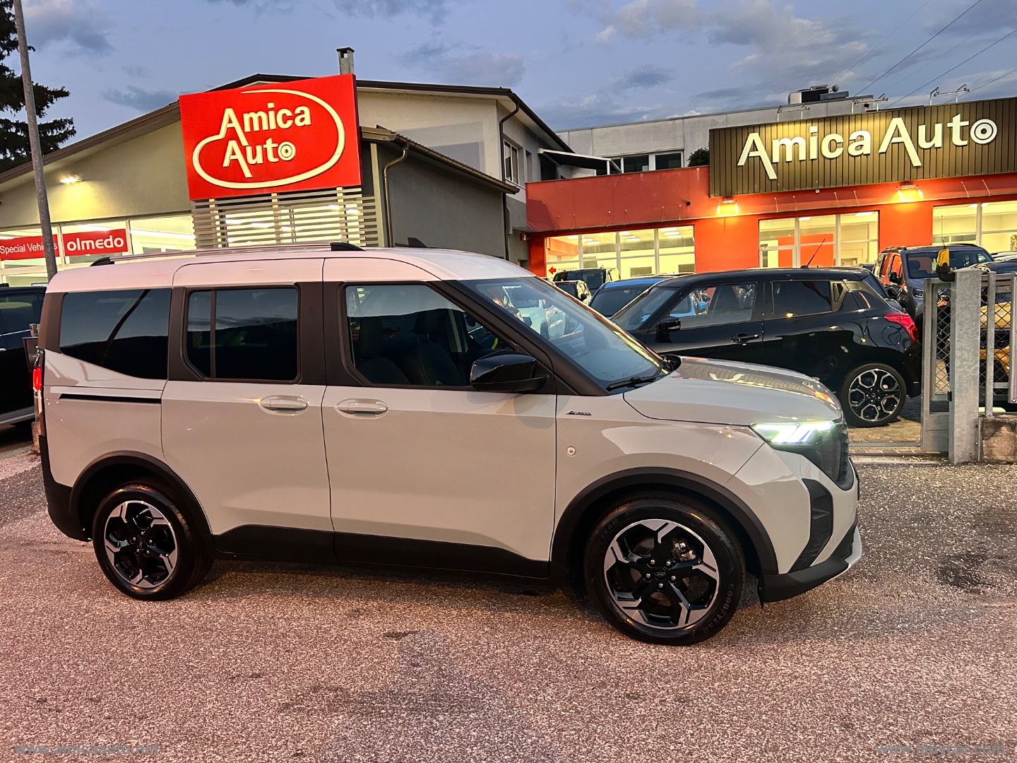 FORD Tourneo Courier