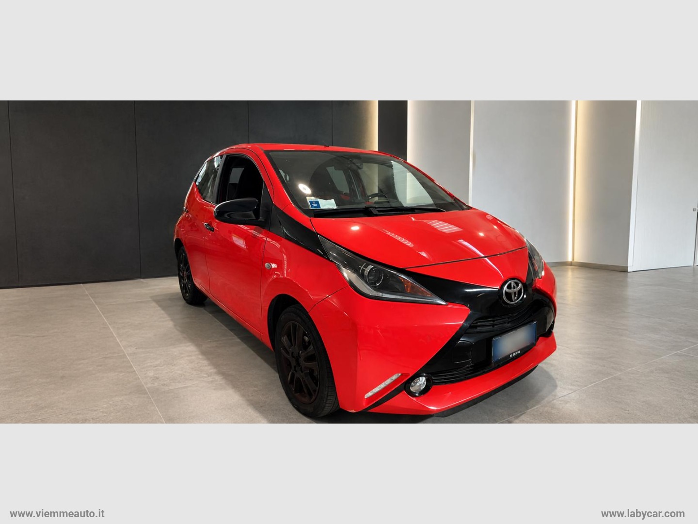 Aygo 1.0 VVT-i 69 CV 5p. x-cite                                                        