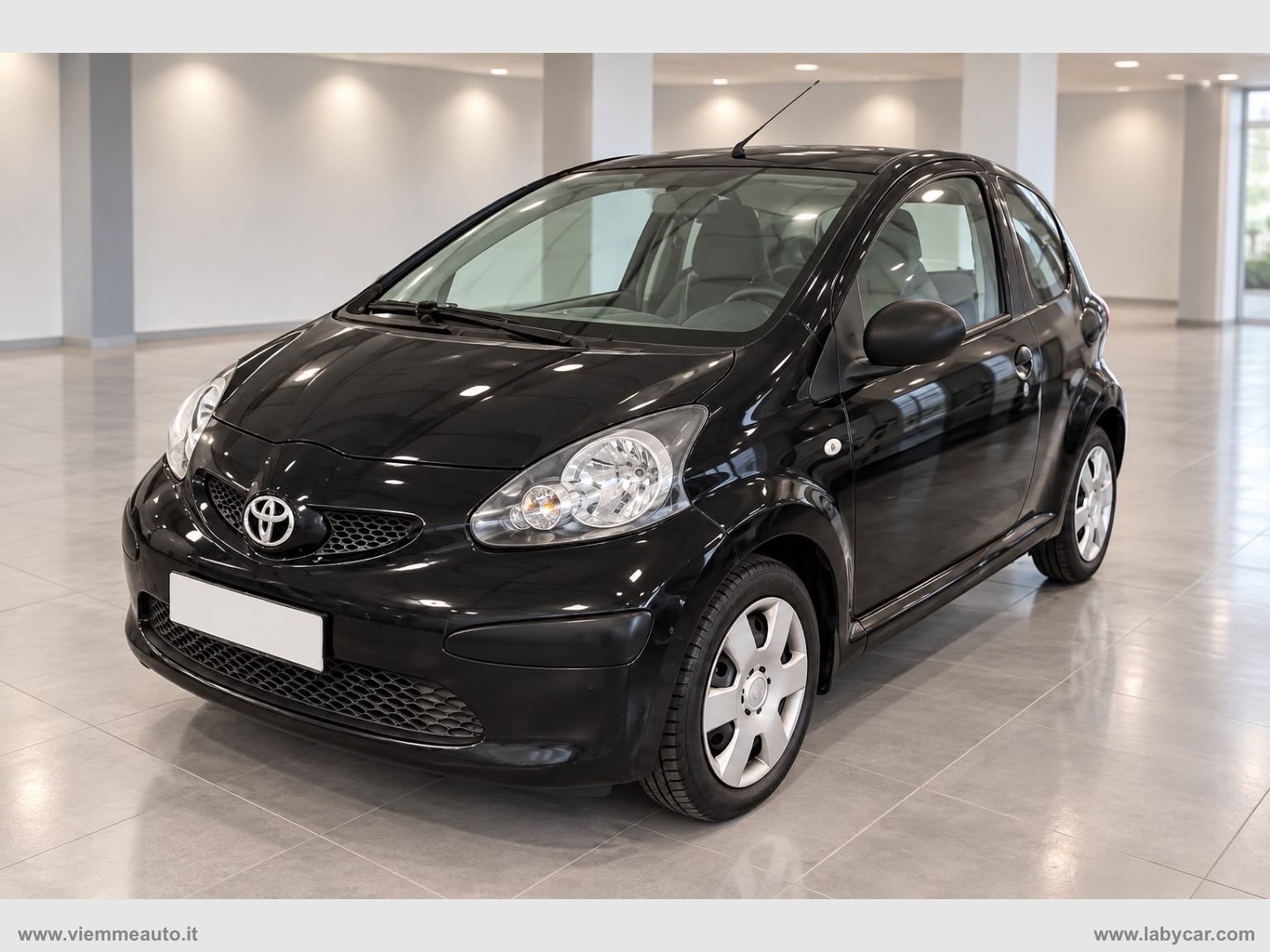 TOYOTA Aygo