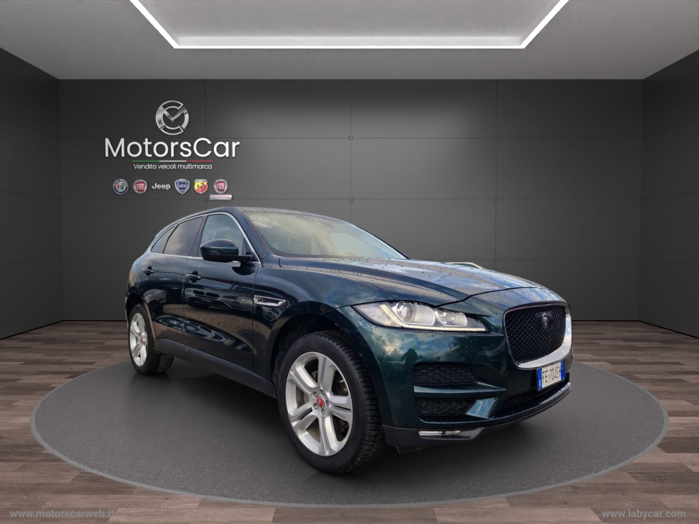 JAGUAR F-Pace