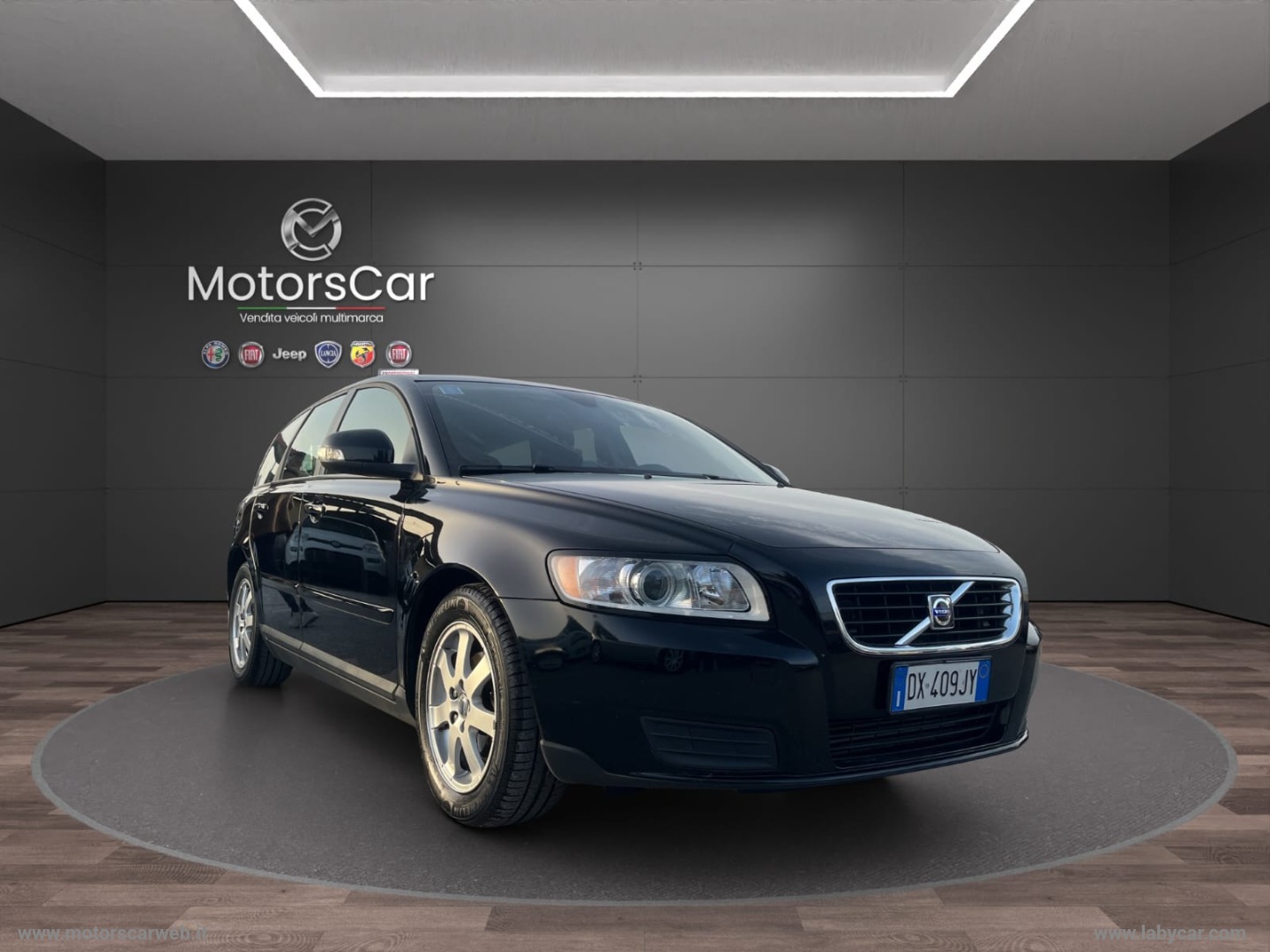 V50 1.6 D DRIVe POLAR                                                        