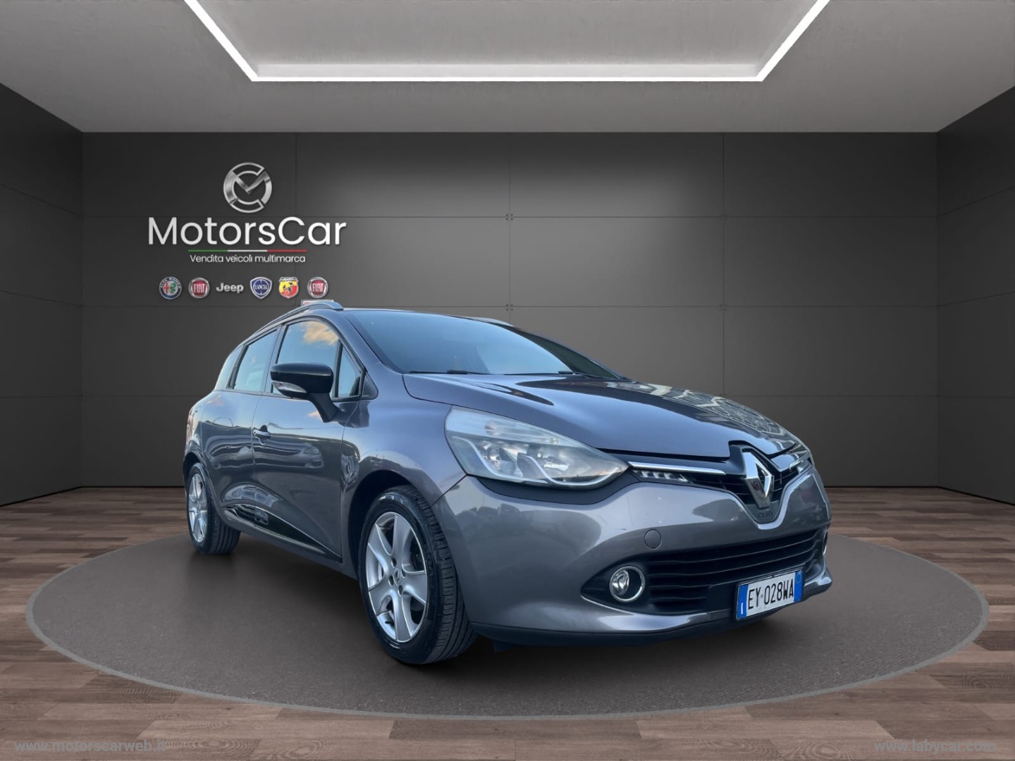 RENAULT Clio