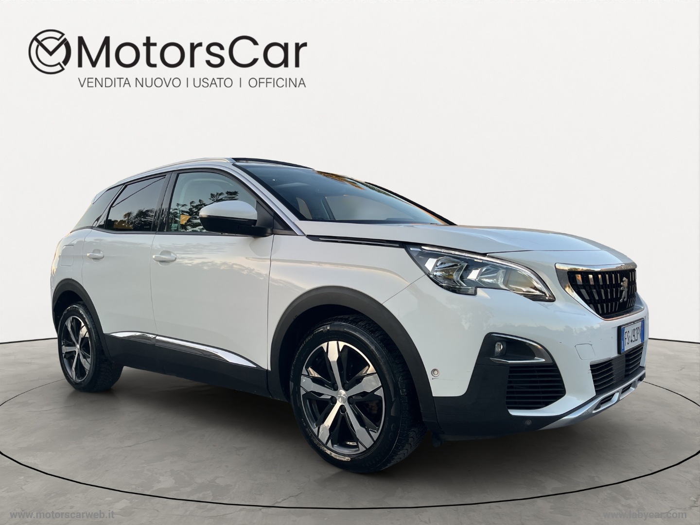 PEUGEOT 3008