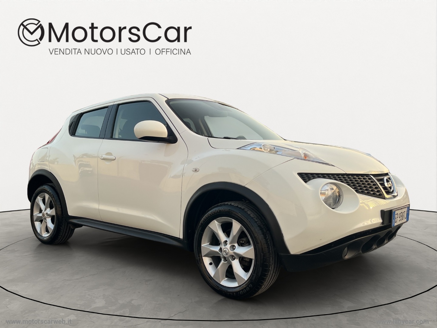 NISSAN Juke
