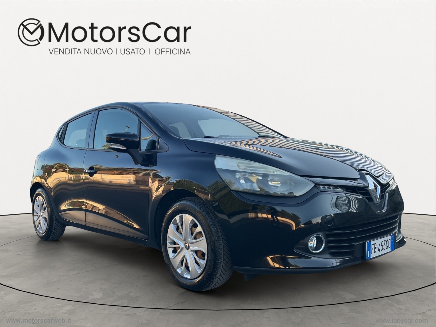 RENAULT Clio