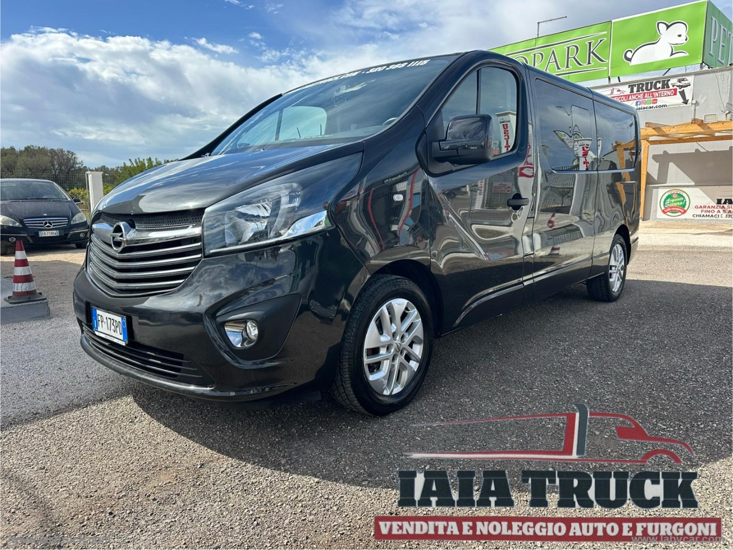 Vivaro 29 1.6 BiT. EcoF. PL-TN Navetta 9 POSTI                                                