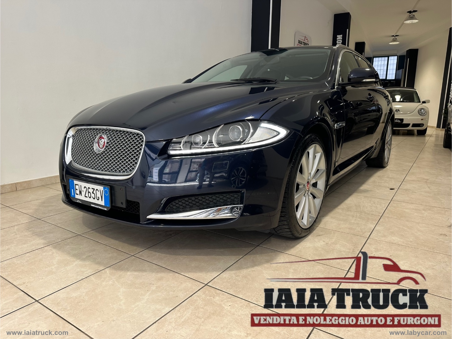 JAGUAR XF 