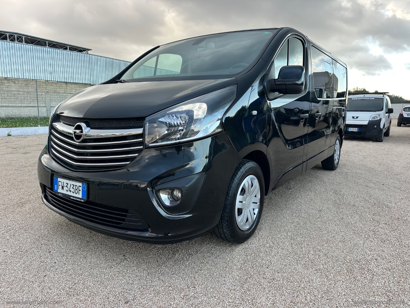 OPEL Vivaro