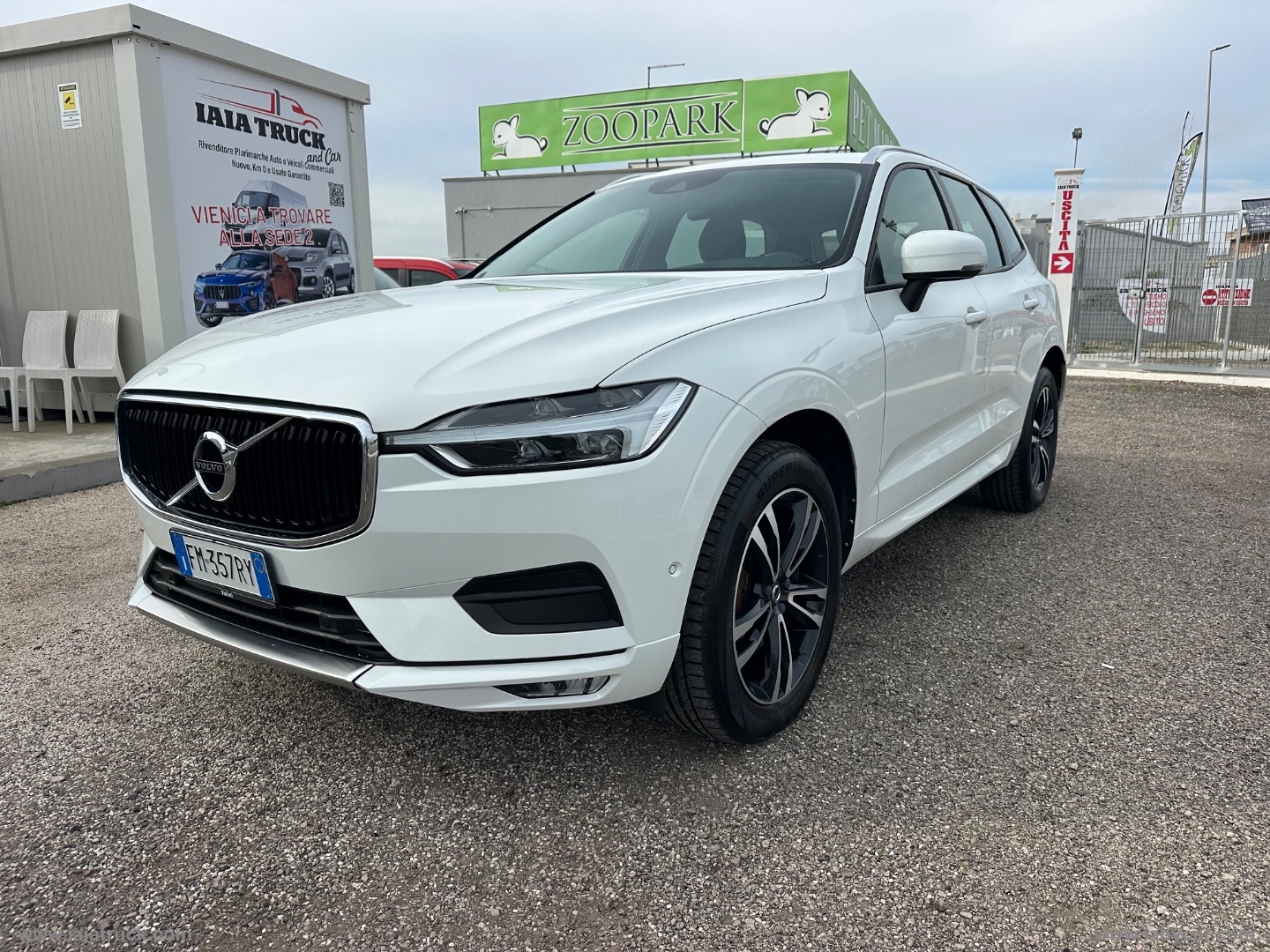 VOLVO XC60 