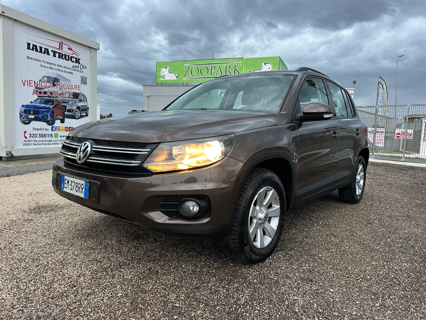 VOLKSWAGEN Tiguan 