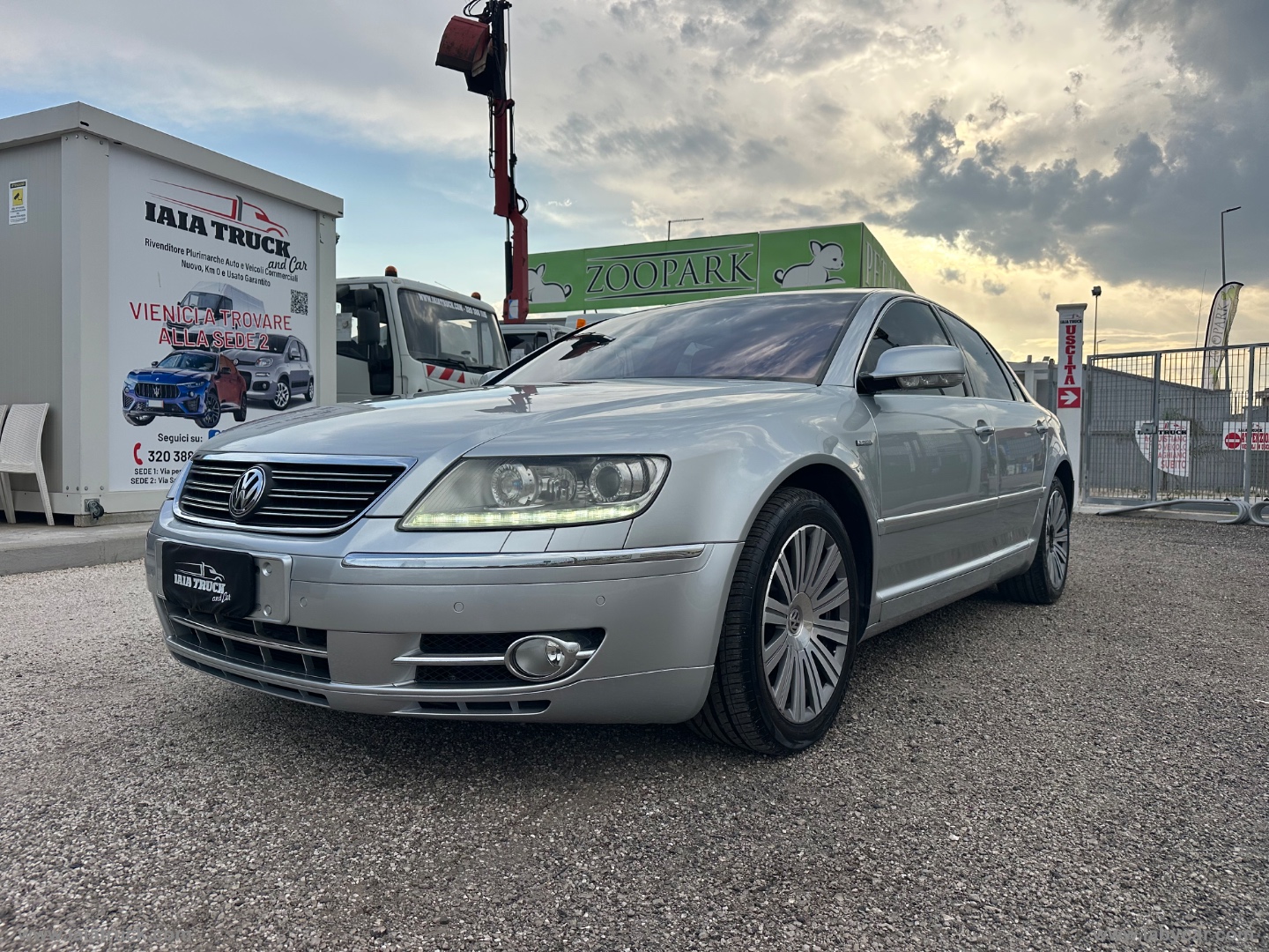 VOLKSWAGEN Phaeton 