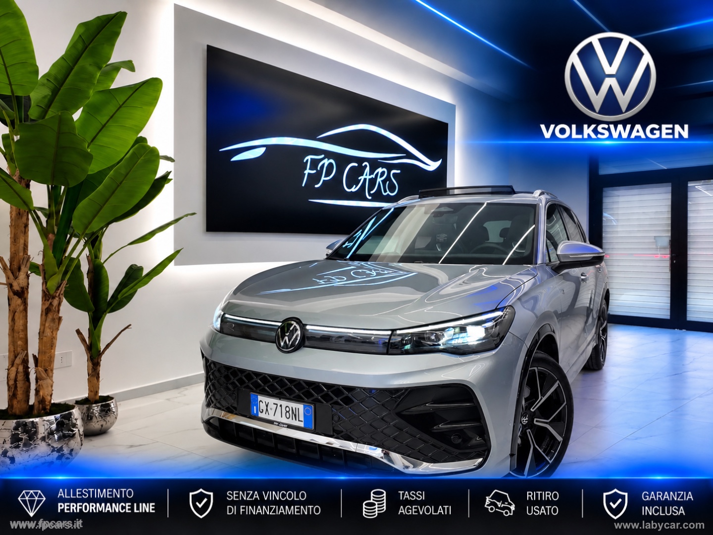 VOLKSWAGEN Tiguan