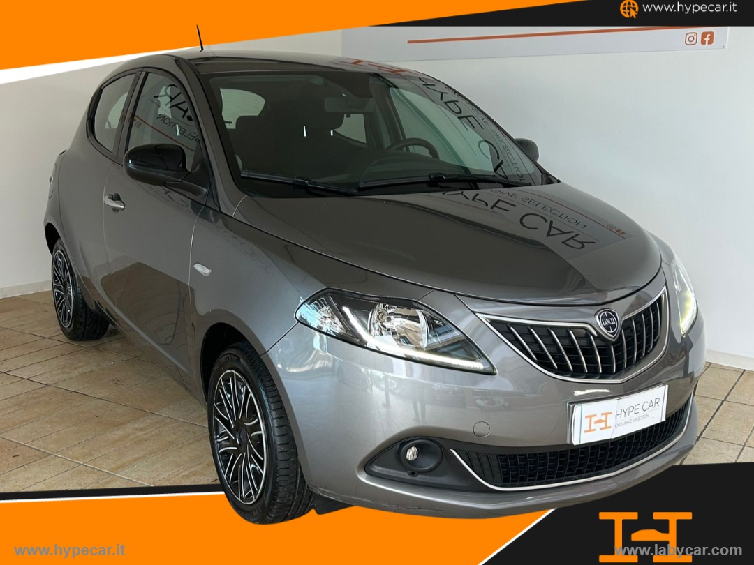LANCIA Ypsilon