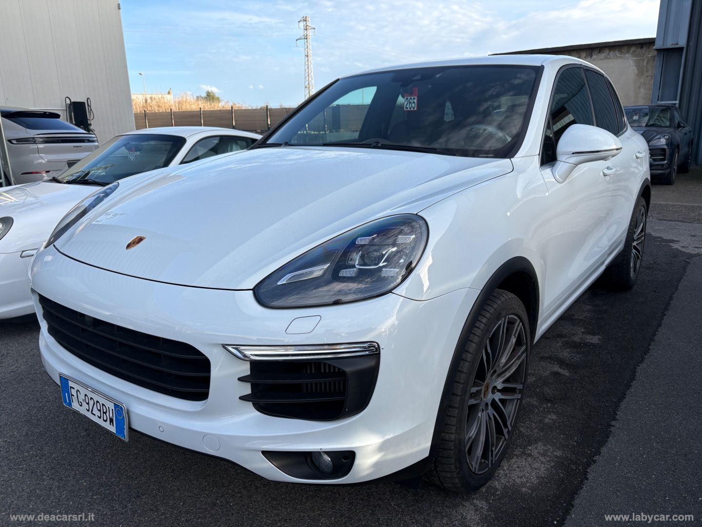 PORSCHE Cayenne