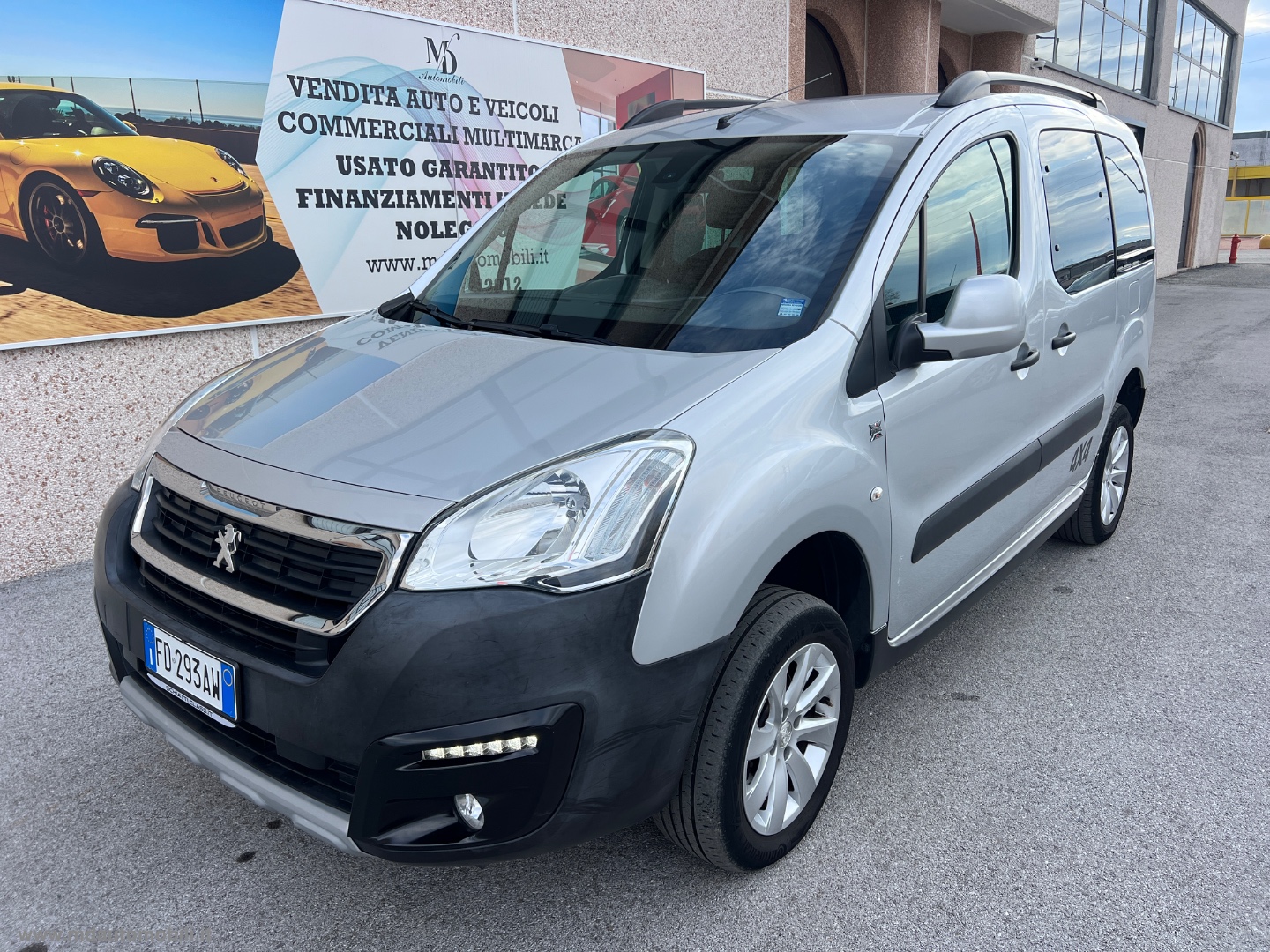 Part. Tepee BlueHDi 100 4x4 Active End. ACTIVE DANGEL 4X4 GANCIO TRAINO                        