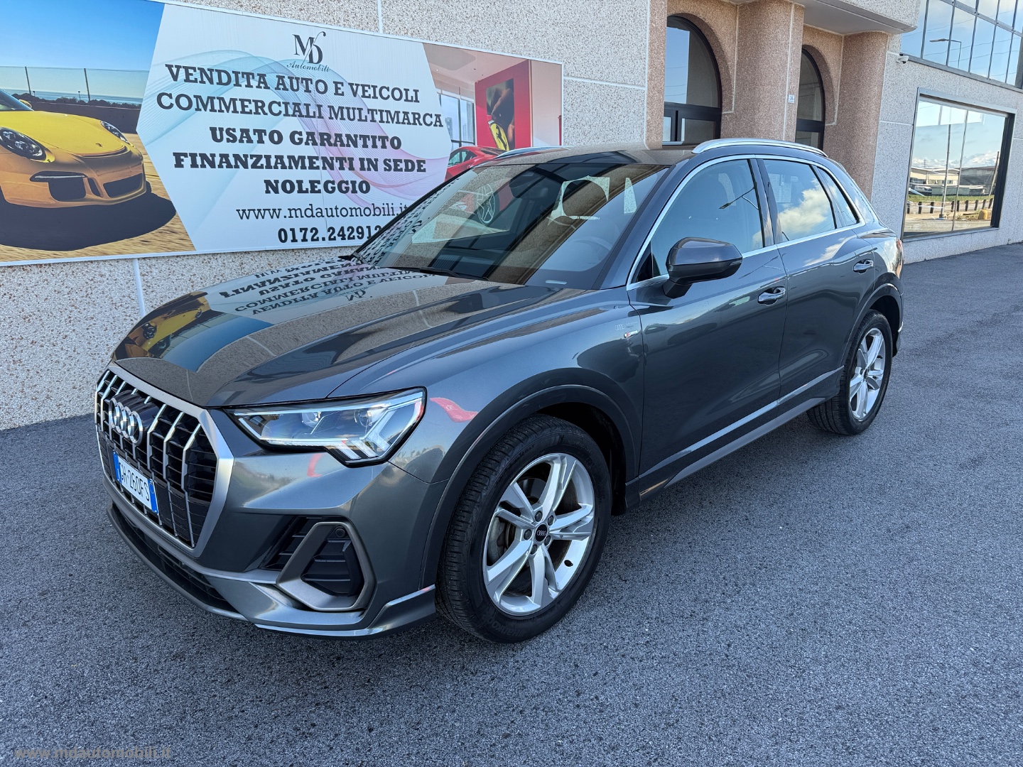 AUDI Q3