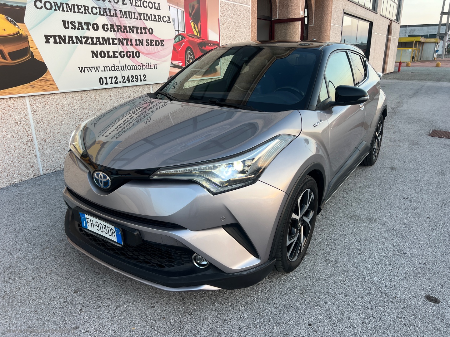 TOYOTA C-HR