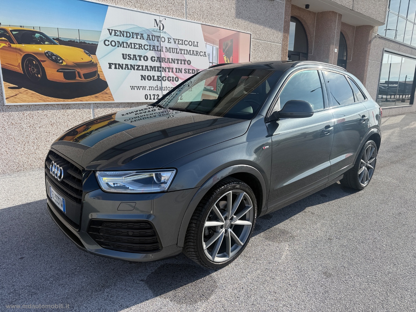 AUDI Q3