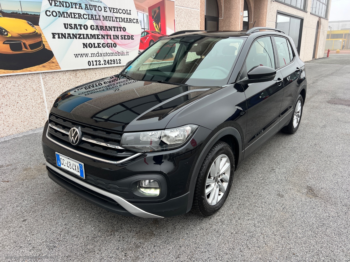 VOLKSWAGEN T-Cross