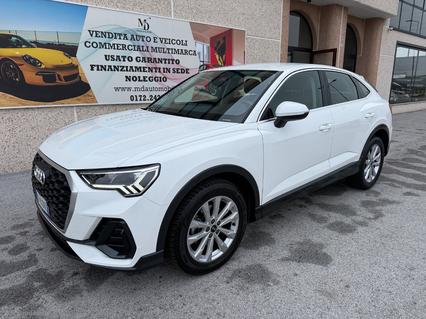 AUDI Q3