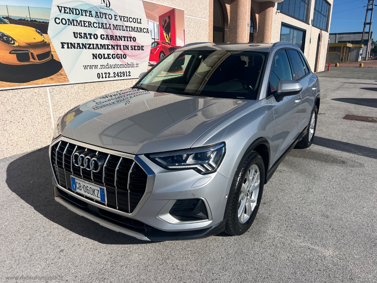 AUDI Q3