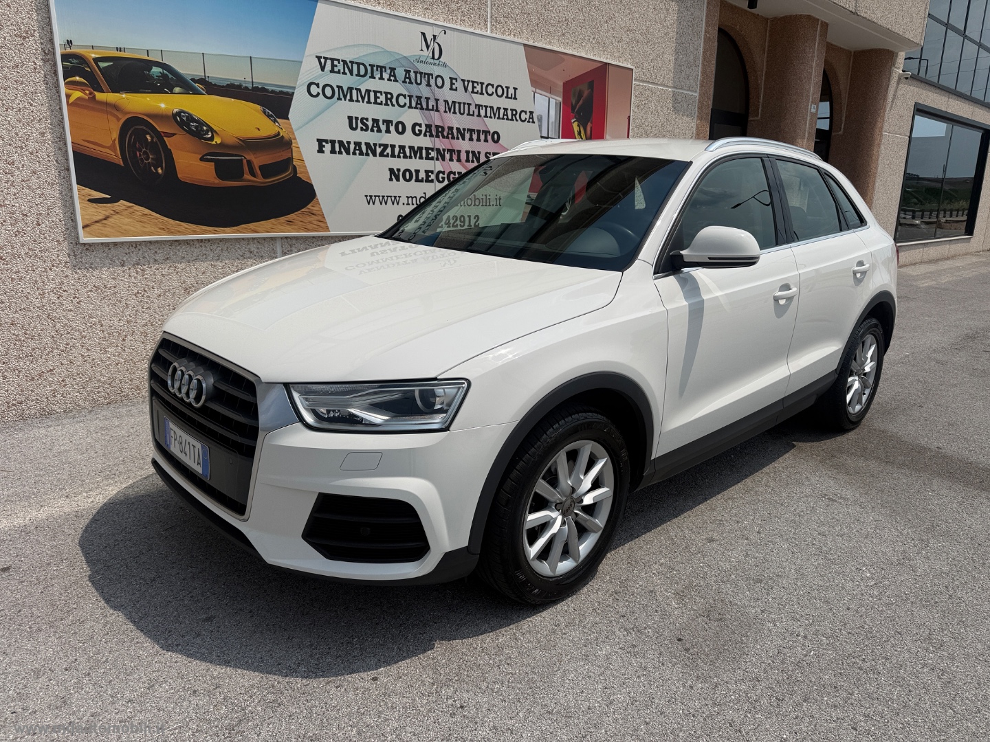 AUDI Q3