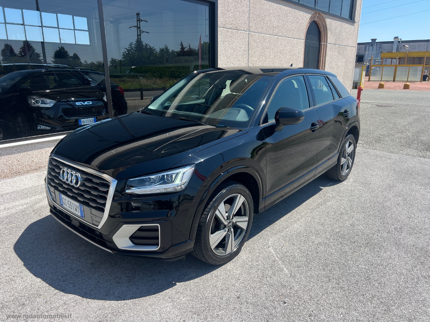 AUDI Q2