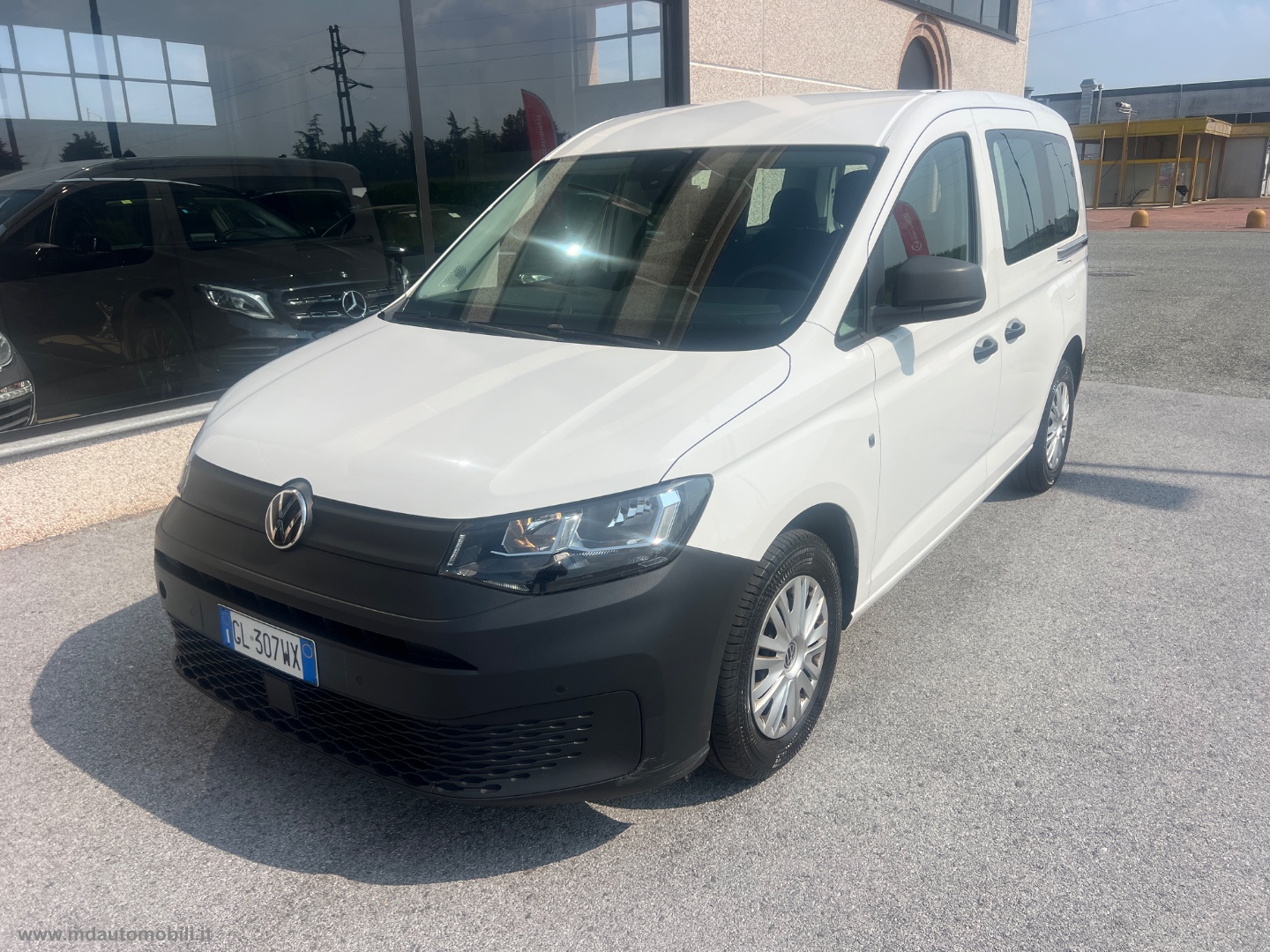 VOLKSWAGEN Caddy