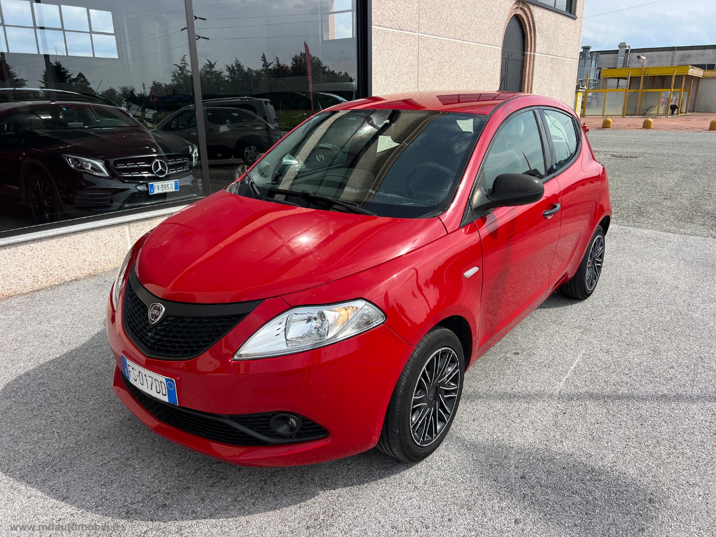 LANCIA Ypsilon