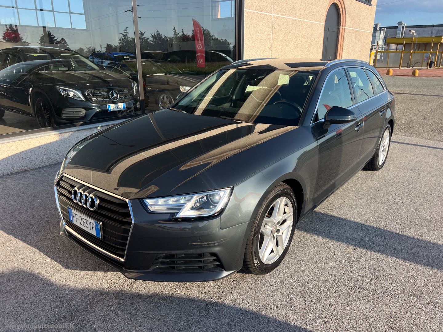 AUDI A4