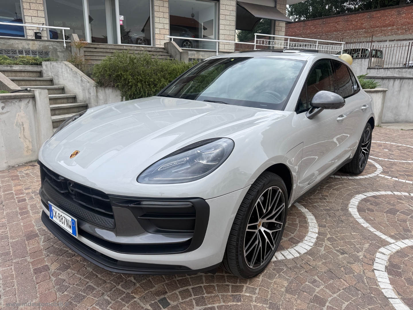 Macan 2.0 T IVA ESPOSTA