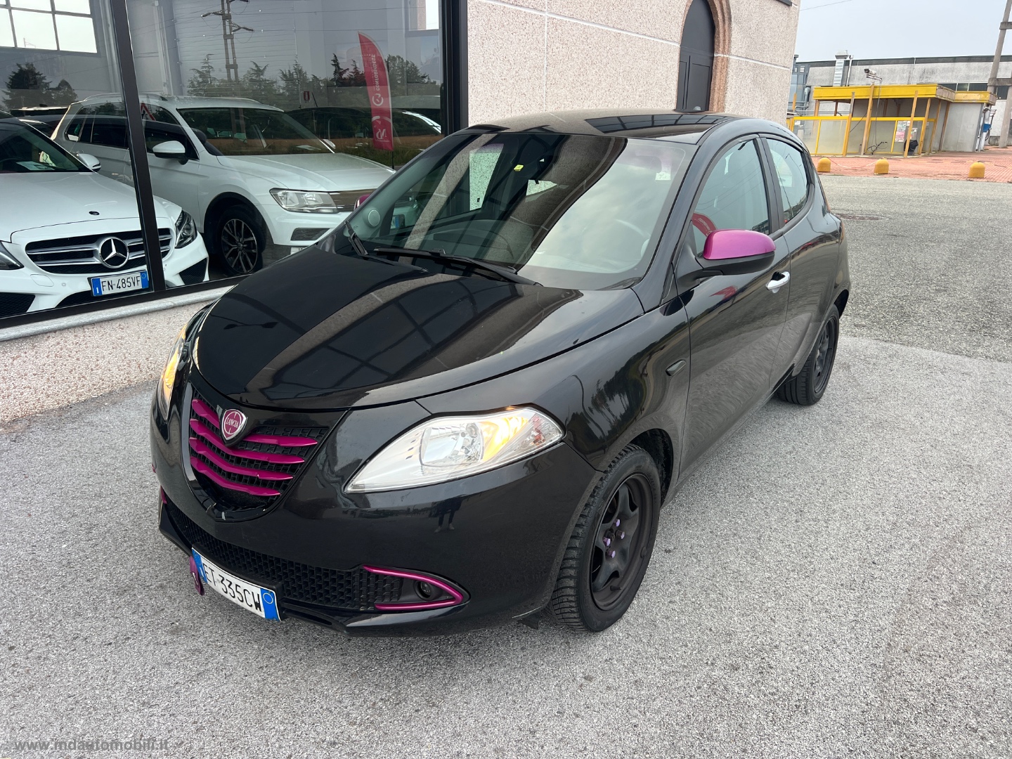 LANCIA Ypsilon