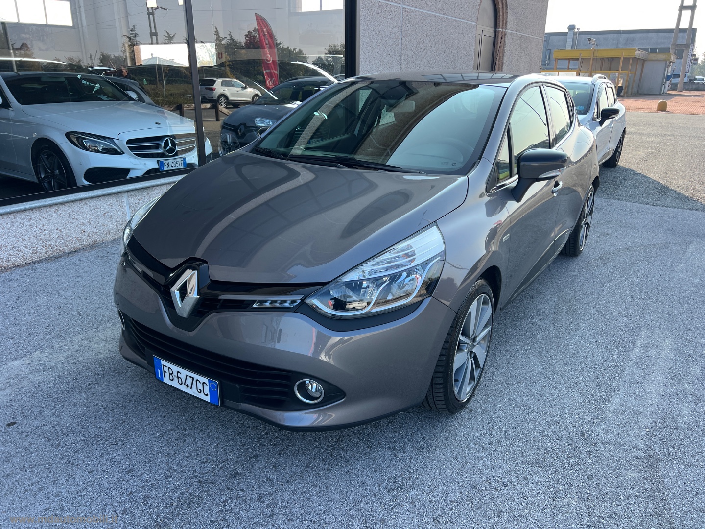 RENAULT Clio