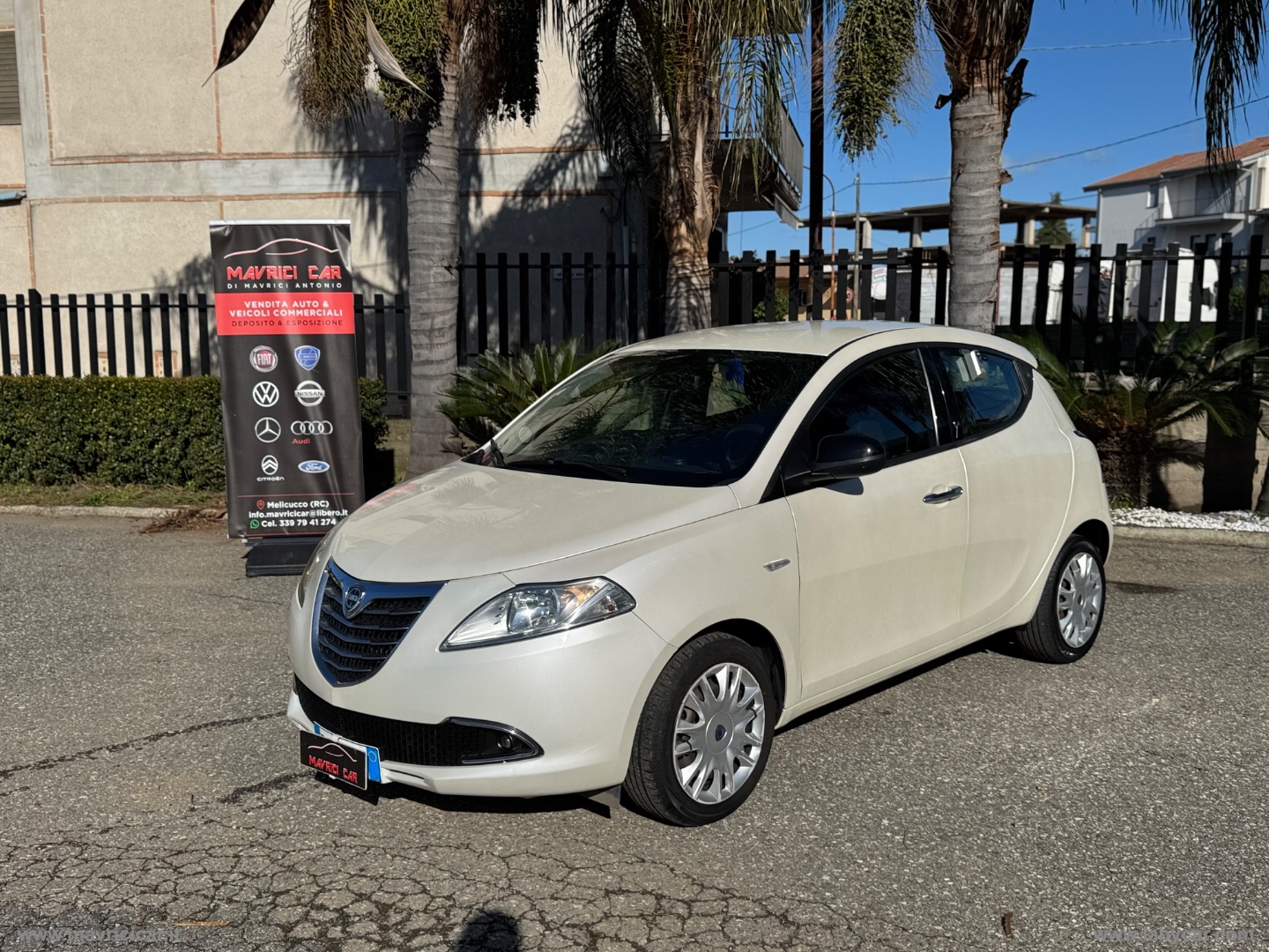 Ypsilon 1.3 MJT 95 CV 5p. S&S Platinum                                                        