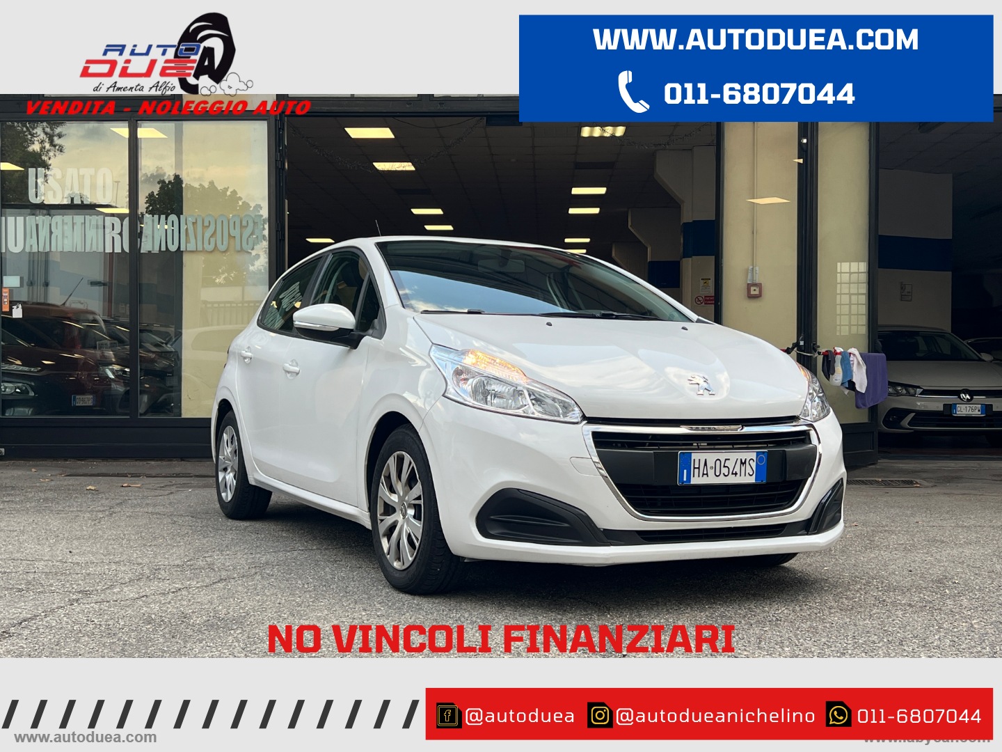 PEUGEOT 208