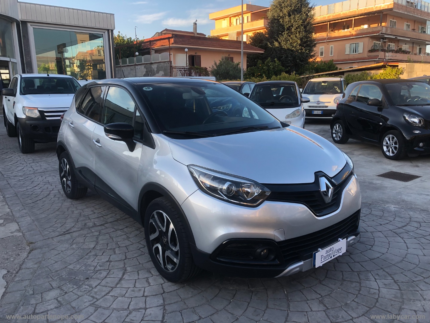 RENAULT Captur
