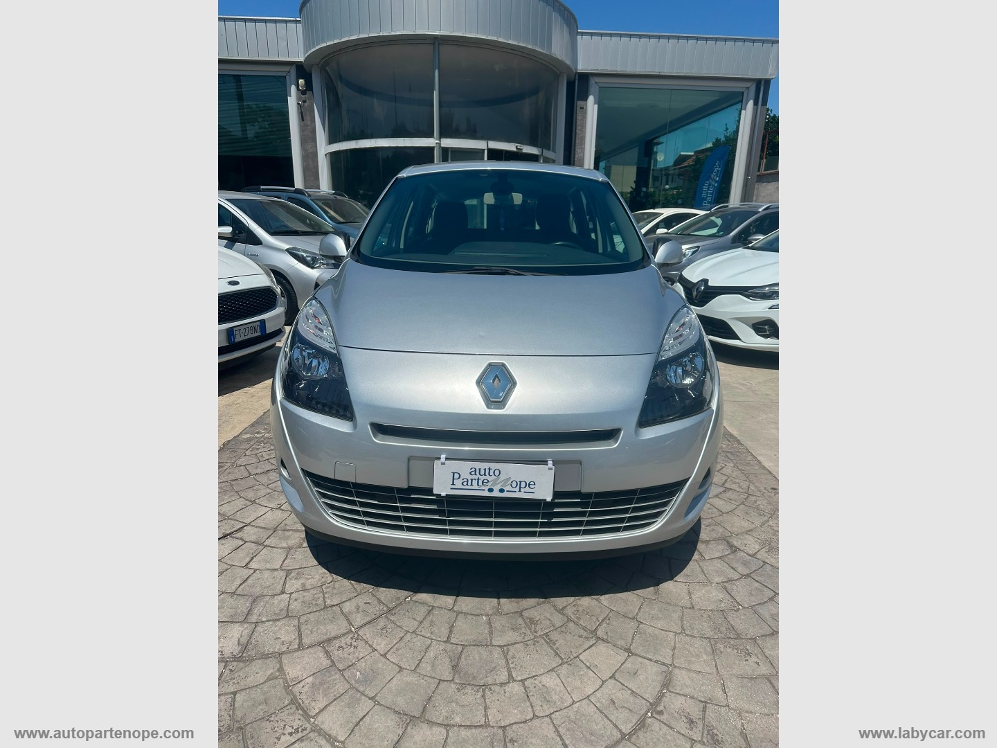 RENAULT&nbsp;Scénic