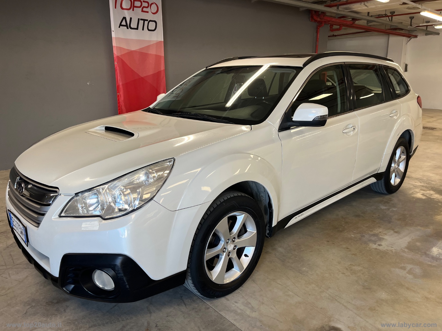 SUBARU Outback