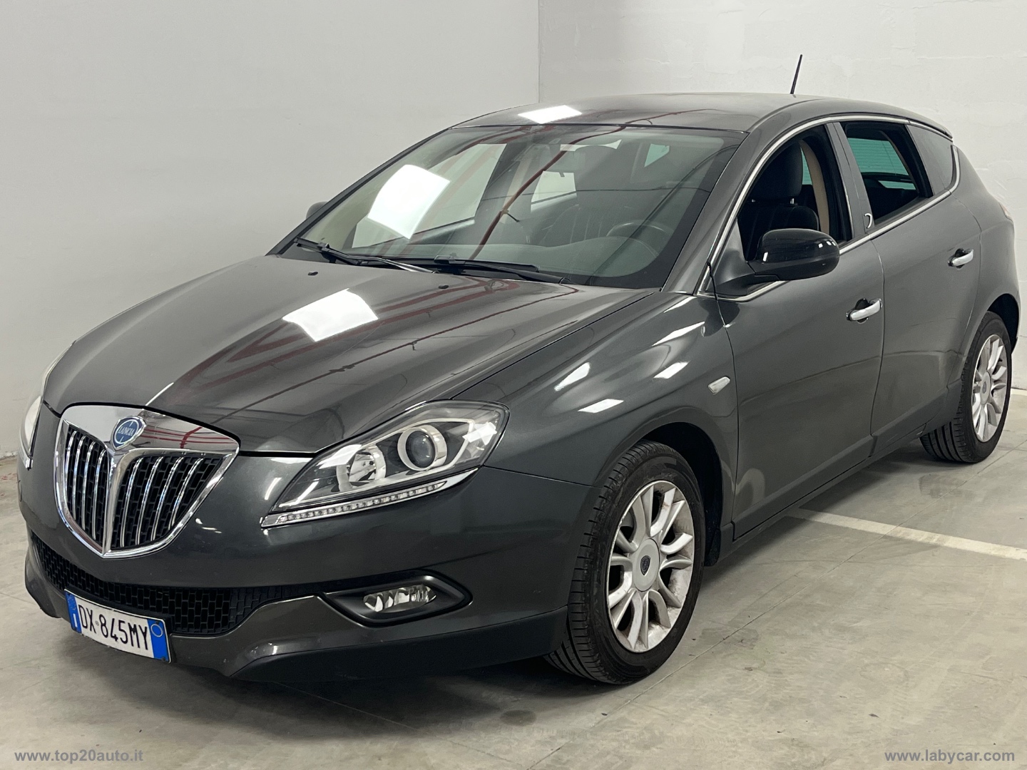 LANCIA Delta
