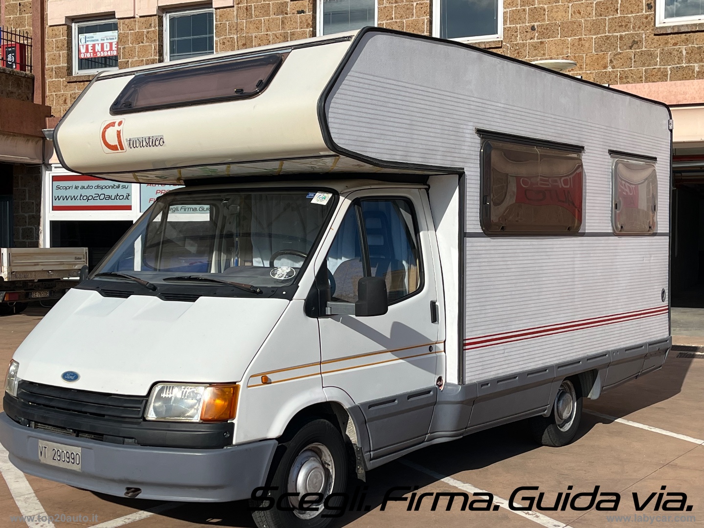 CARAVANS INTERNAT. 