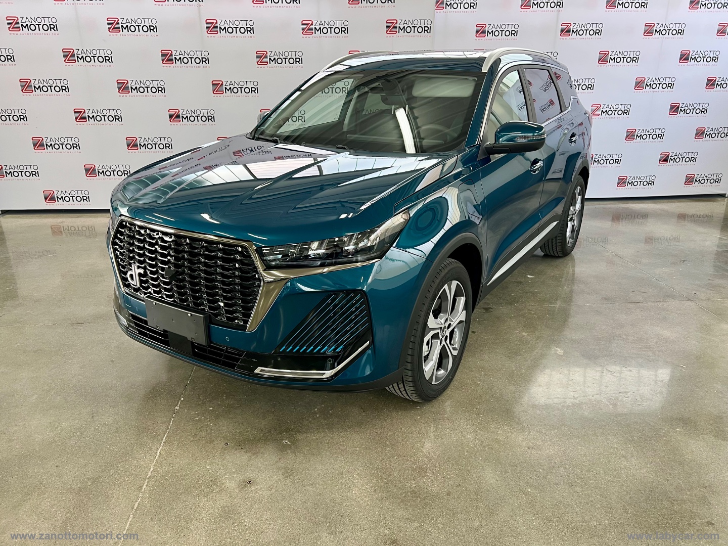 DR MOTOR dr 6.0 Phev